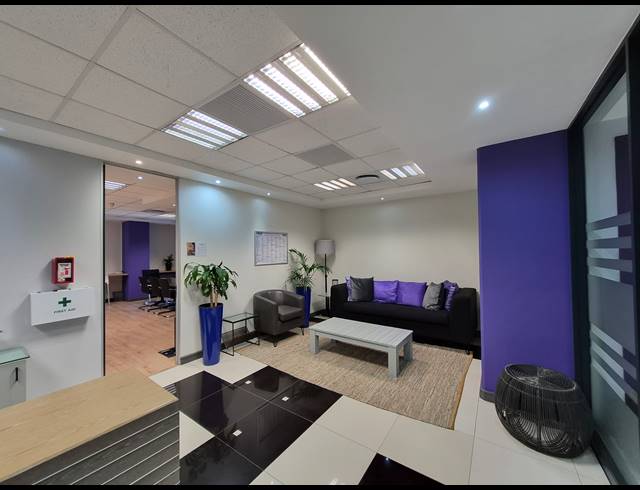 412M² OFFICE TO LET IN SANDTON CENTRAL